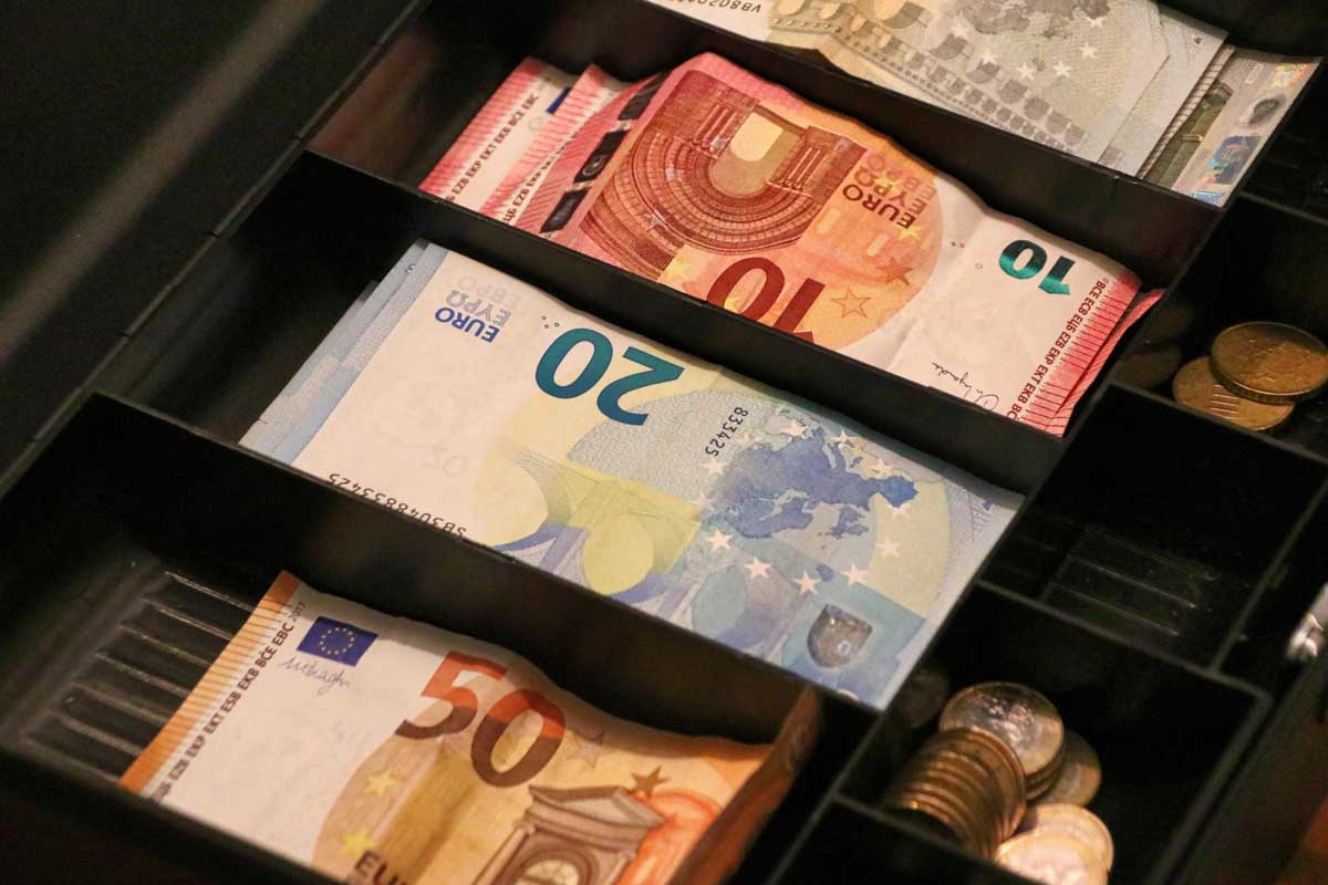 Derechos Legales en Hipotecas, Financiación y Deudas